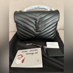New with tags YSL Saint Laurent Noir all black Medium LouLou shoulder bag